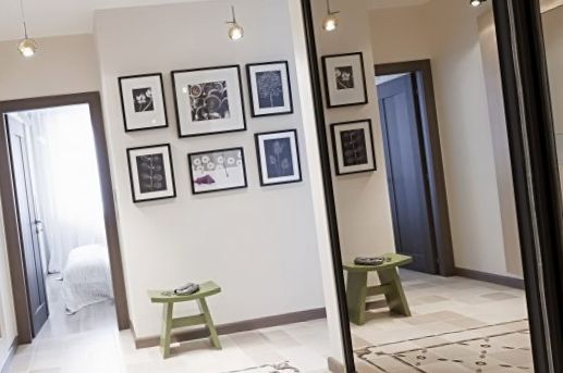 Feng Shui tükör a folyosón, harmonikus kialakítással tükör a folyosón